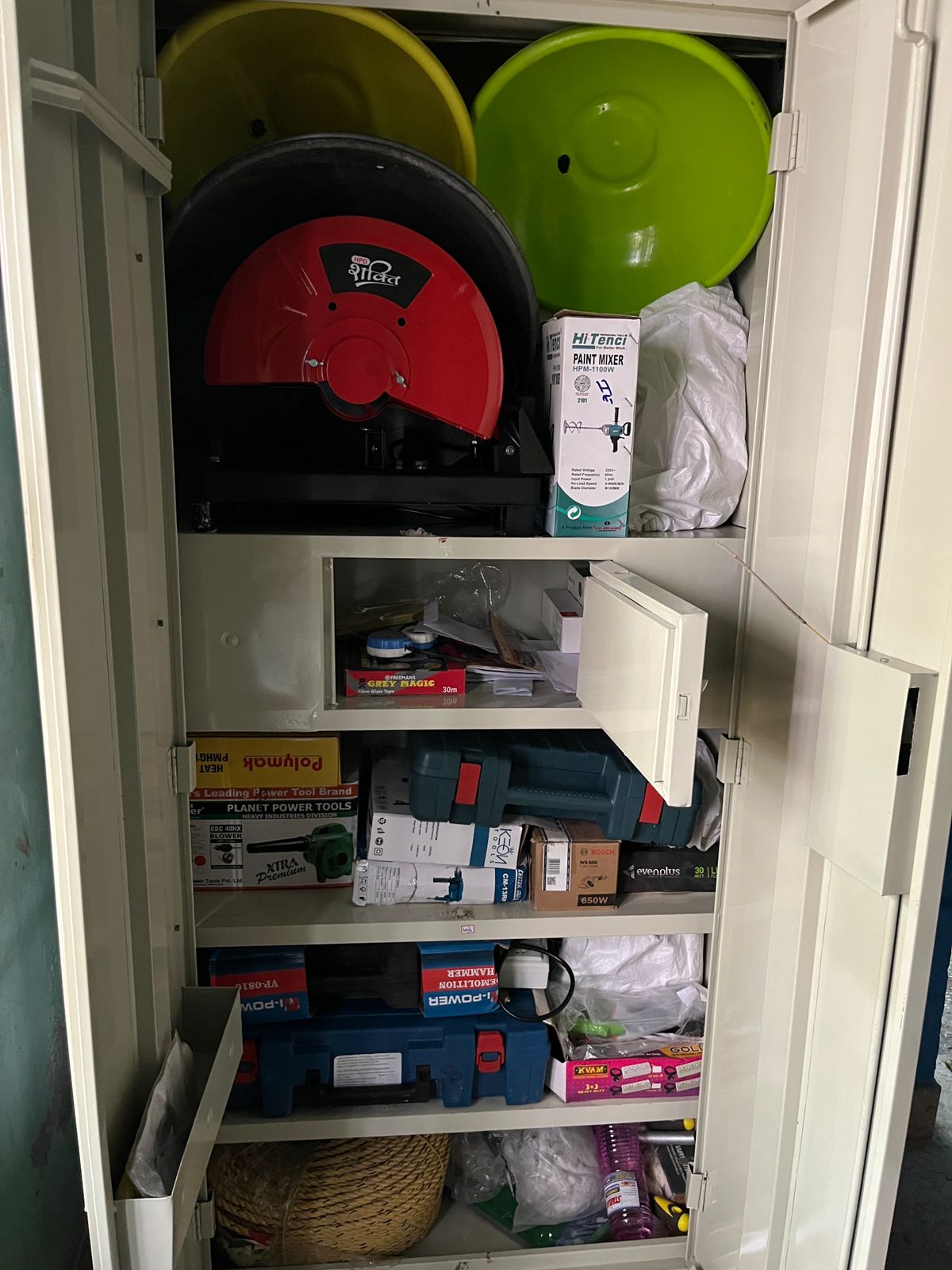 Professional construction tools